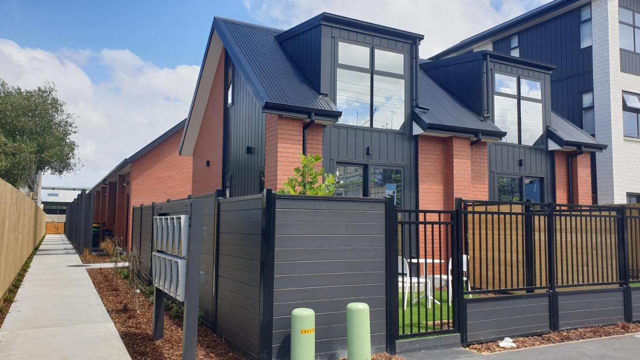 Modern Loft In Christchurch Cbd With Private Courtyard Bagian luar foto