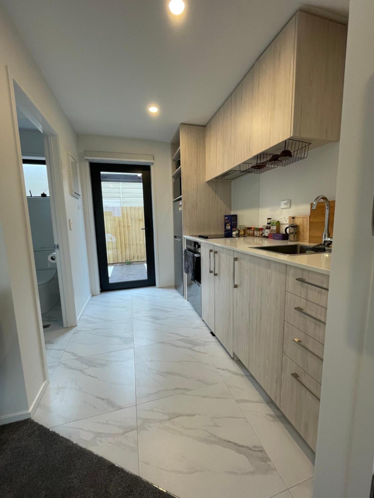 Modern Loft In Christchurch Cbd With Private Courtyard Bagian luar foto